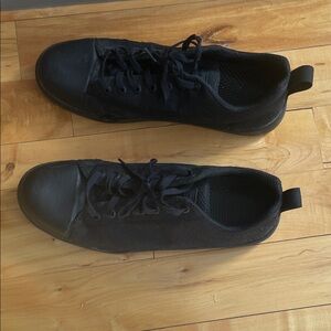 Black Canvas Men's Altama Shoes